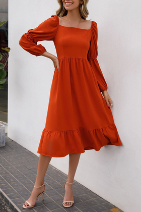 Robe Midi Col Carré Manches Longues