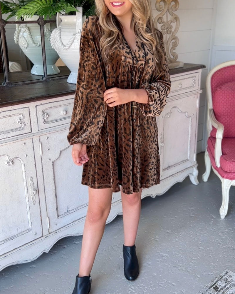 Novakiki Changing Seasons Fashion Leopard Velvet Dress