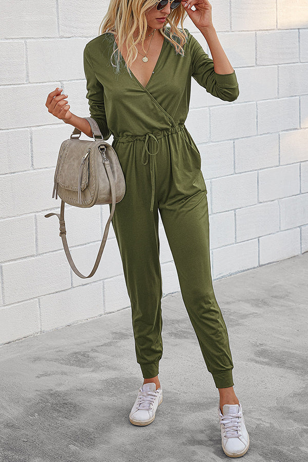 How Comfy & Flattering Pocket Jumpsuit