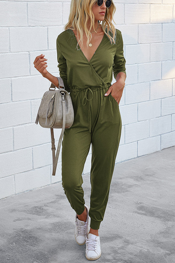 How Comfy & Flattering Pocket Jumpsuit